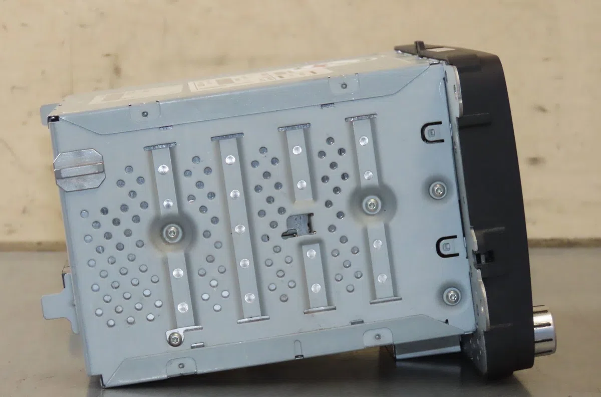 Autoradio Volkswagen POLO V (6R1, 6C1) 1.2 (2009) occasion