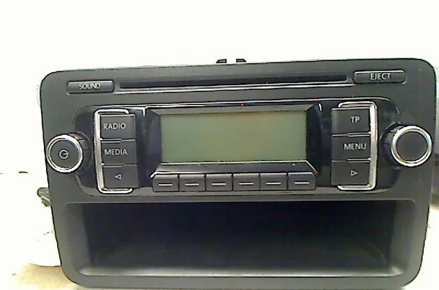 Autoradio Volkswagen POLO V (6R1, 6C1) 1.2 (2009) occasion