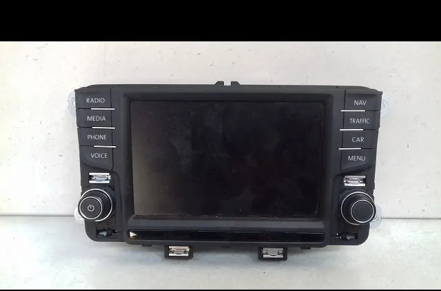 Autoradio Volkswagen POLO V (6R1, 6C1) 1.2 tsi 16v (2014-2017) 5 portes occasion