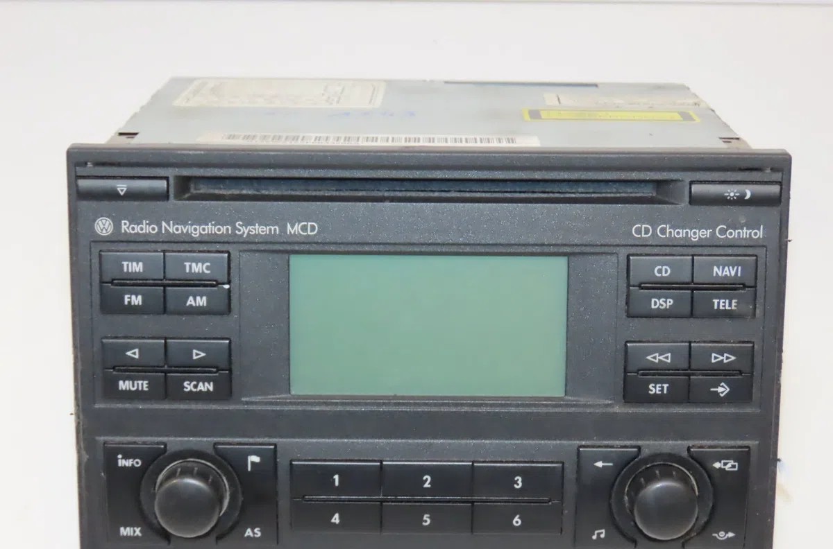 Autoradio Volkswagen SHARAN (7M8, 7M9, 7M6) 2.0 tdi (2005-2010) occasion