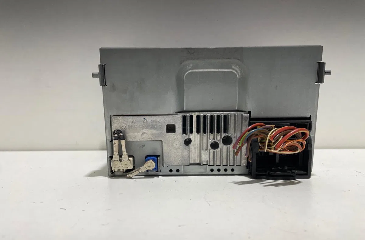 Autoradio Volkswagen TIGUAN (5N_) 2.0 tdi (2008-2018) 5 portes occasion