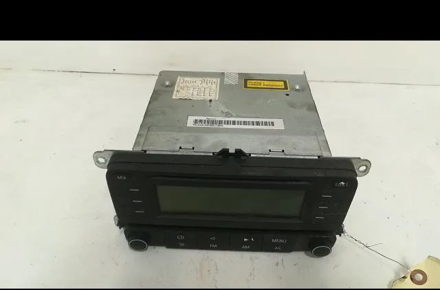 Autoradio Volkswagen TOURAN (1T1, 1T2) 1.9 tdi (2003-2004) occasion