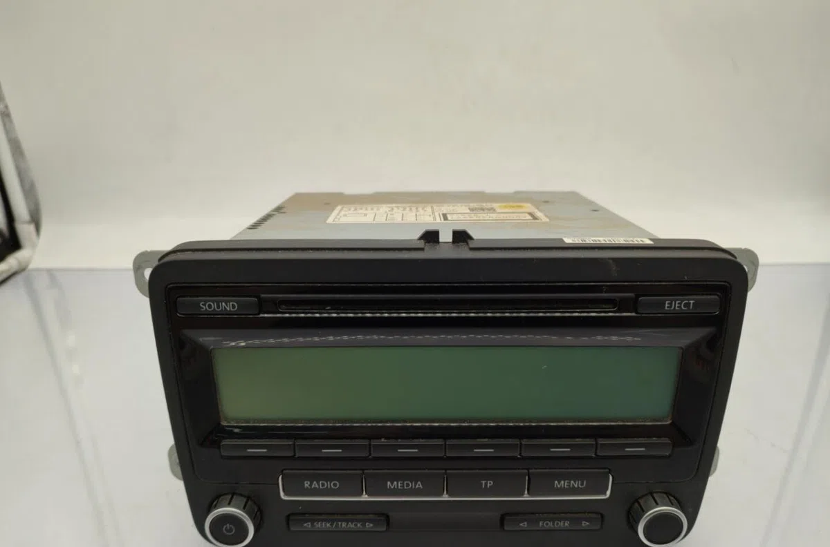Autoradio VOLKSWAGEN TOURAN 2 occasion