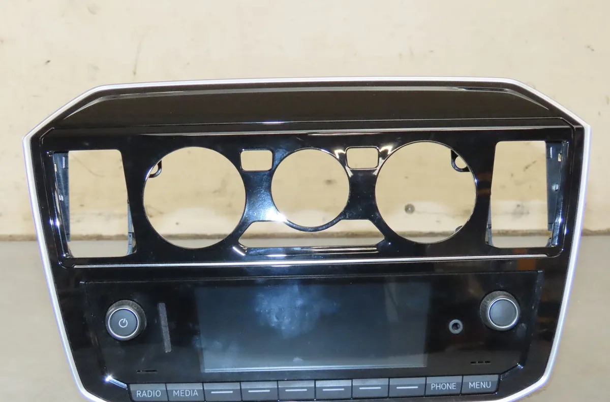 Autoradio Volkswagen UP! (121, 122, BL1, BL2, BL3, 123) 1.0 (2011-2020) 5 portes occasion