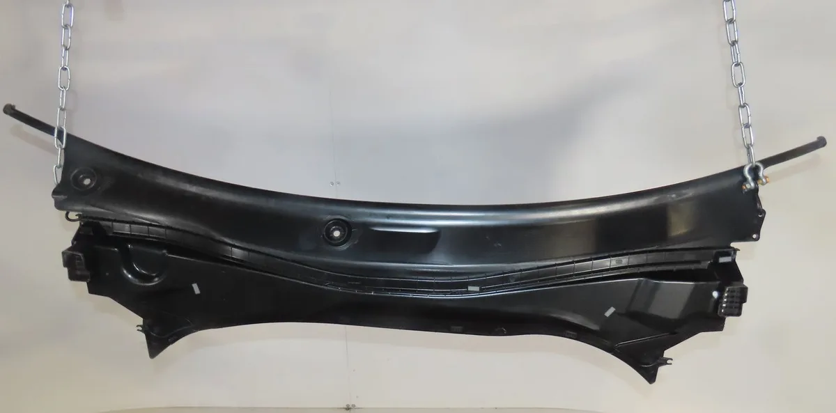 Baie pare brise Bmw 1 (F40) 116 d (2019) occasion