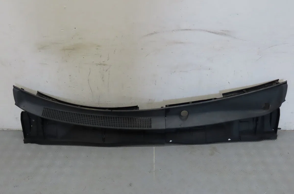 Baie pare brise Toyota AVENSIS Break (_T27_) 1.6 d4-d (wwt270_) (2015-2018) occasion