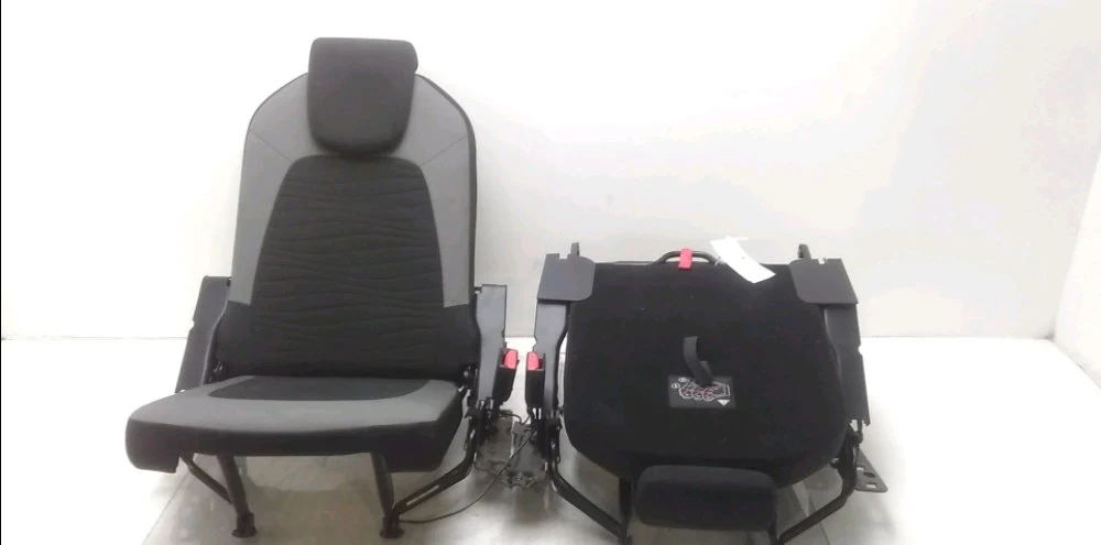 Banquette arrière supplémentaire - 7 places Citroen C4 GRAND PICASSO II (DA_, DE_) 1.6 hdi - bluehdi 115 (2013) occasion