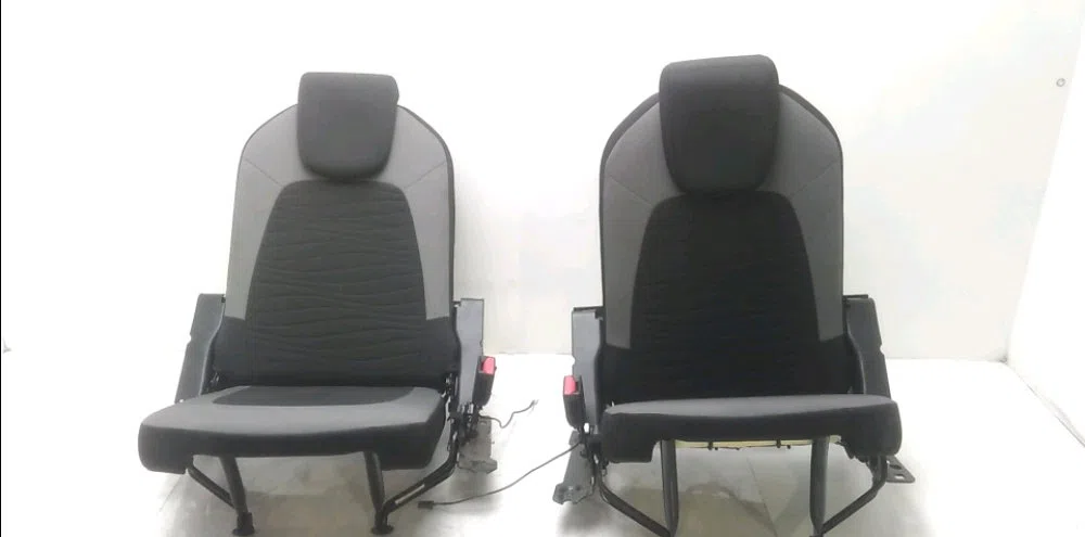 Banquette arrière supplémentaire - 7 places Citroen C4 GRAND PICASSO II (DA_, DE_) 1.6 hdi - bluehdi 115 (2013) occasion