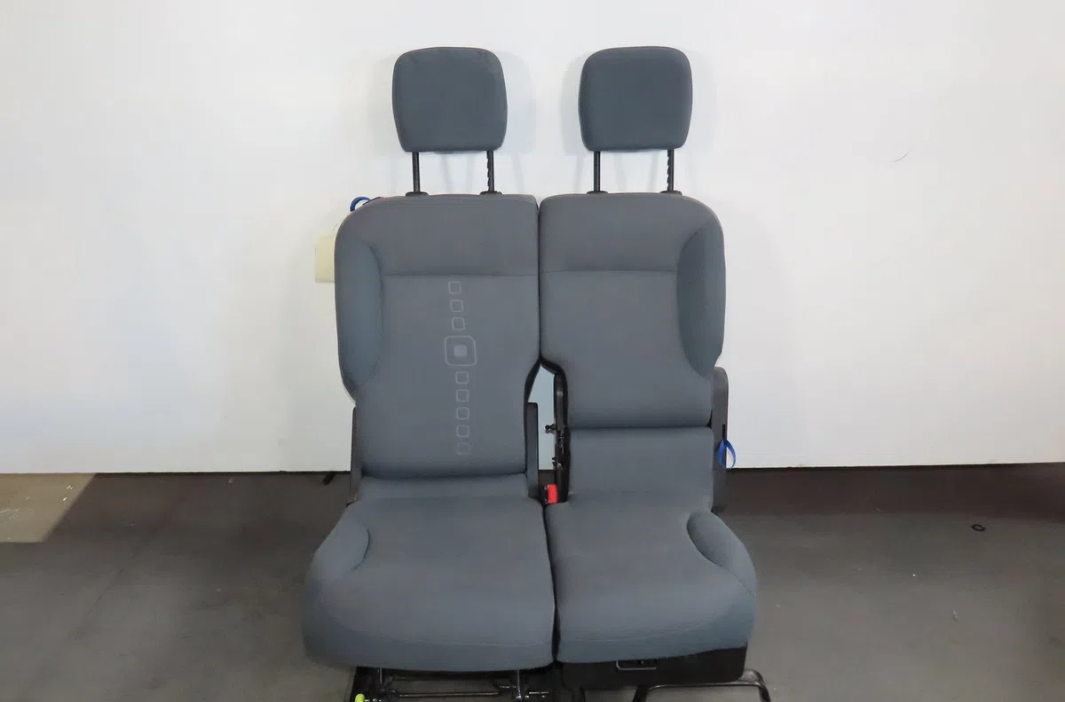 Banquette avant Citroen BERLINGO Camionnette-Monospace (B9) 1.6 hdi - bluehdi 75 (2010) 4 portes occasion
