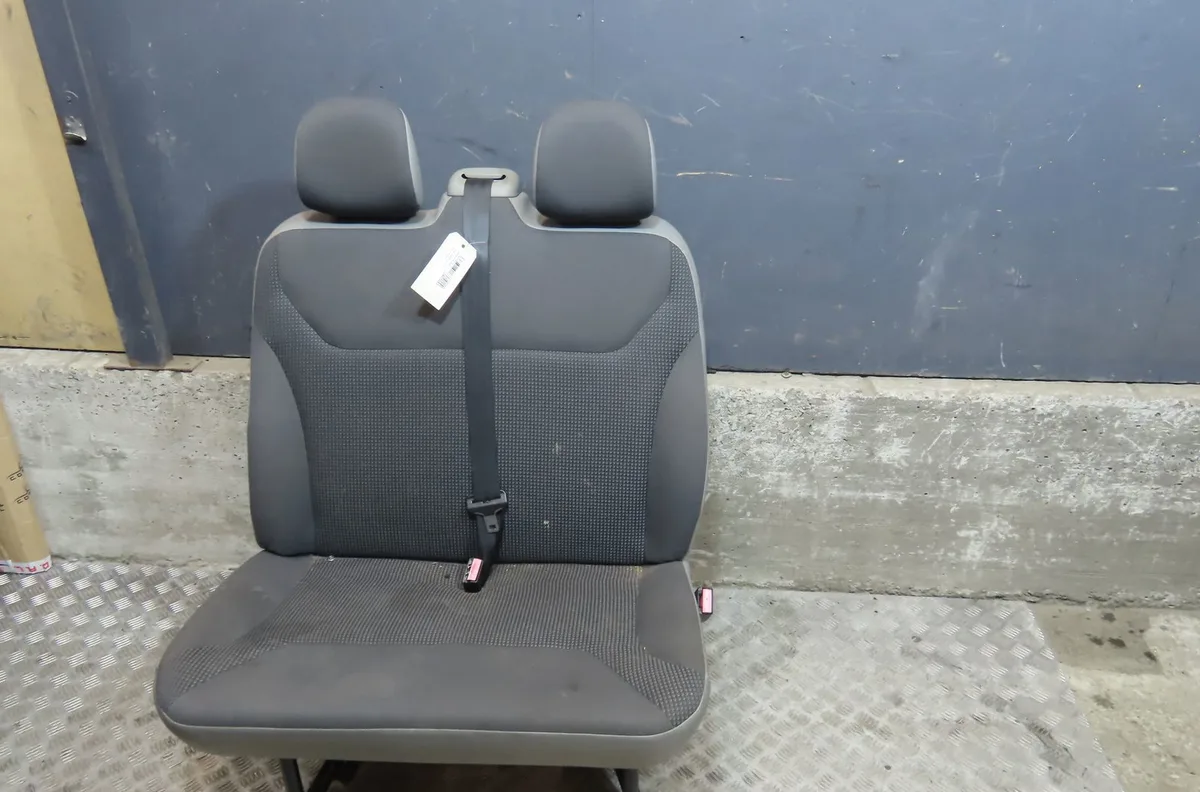 Banquette avant Opel VIVARO A Fourgon (X83) 2.0 cdti (f7) (2006-2014) occasion