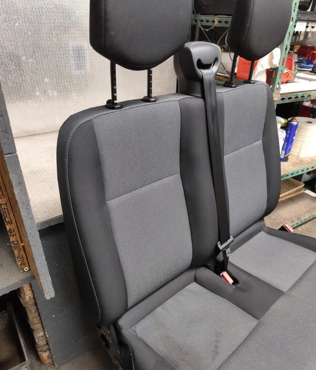 Banquette avant Renault MASTER III Camion plate-forme-Châssis (EV, HV, UV) 2.3 dci 145 fwd (ev0e, ev0f, hv0e, hv0f, uv0e
