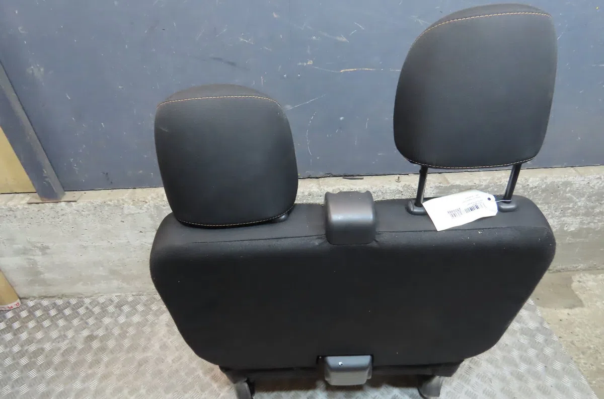Banquette avant Renault TRAFIC III Camionnette (FG_) 1.6 dci 120 (fgmk) (2015) occasion