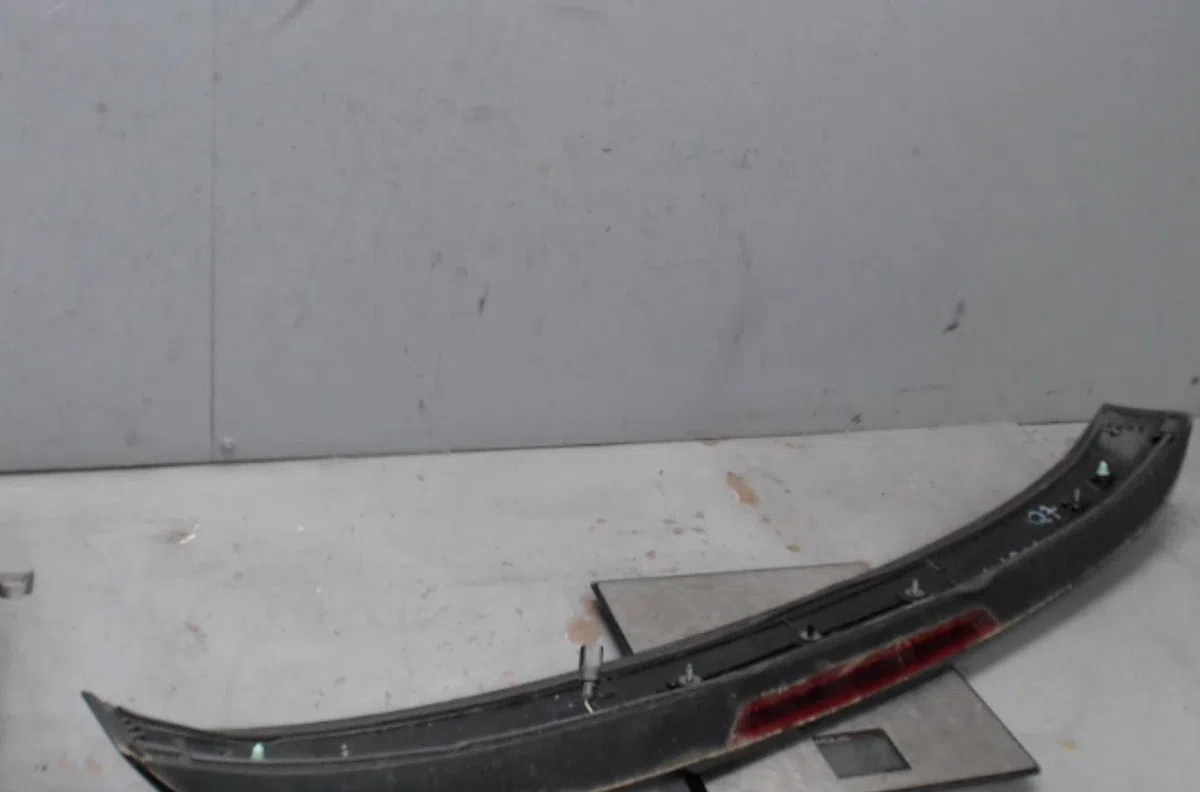 Becquet hayon Audi Q7 (4LB) 3.0 tdi quattro (2006-2008) 5 portes occasion