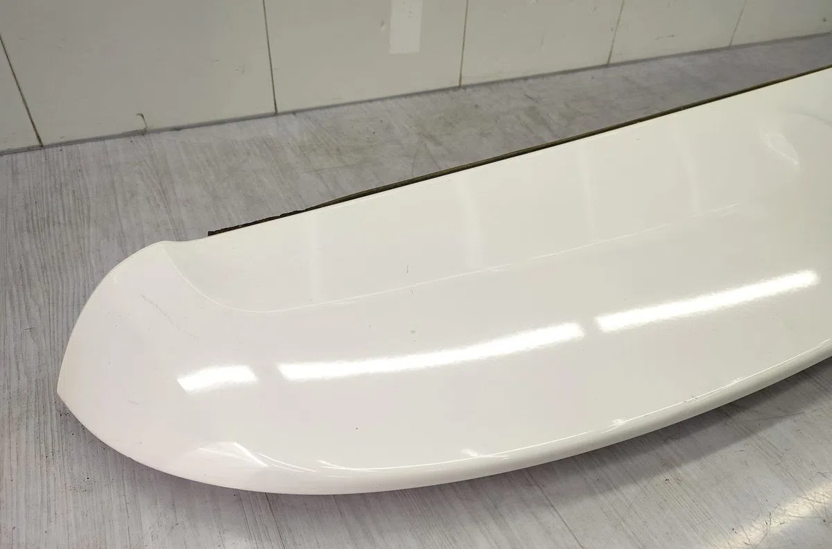 Becquet hayon CITROEN C4 PICASSO 1 occasion