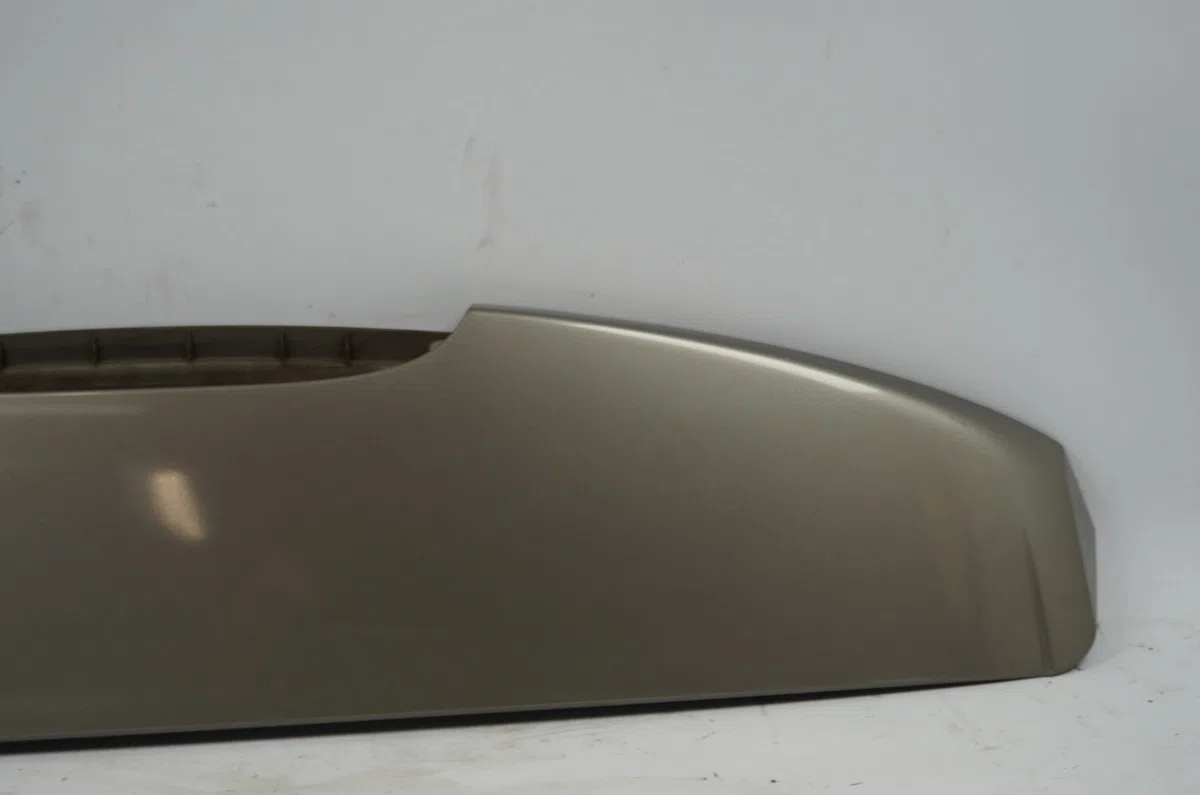 Becquet hayon Renault CLIO III Grandtour (KR0-1_) 1.5 dci (kr0f) (2007-2012) 5 portes occasion