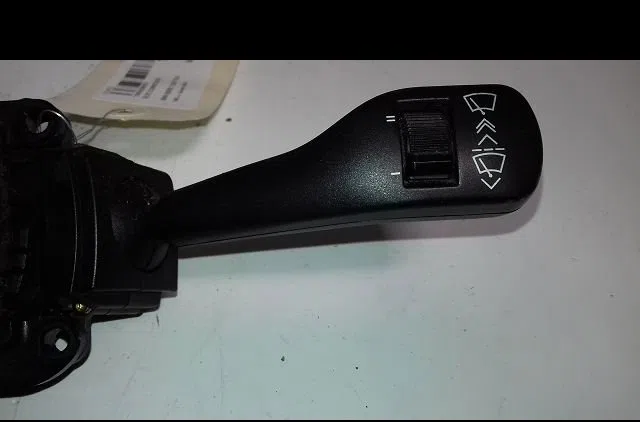 Bloc commodos Bmw 3 Touring (E46) 318 d (2002-2003) occasion
