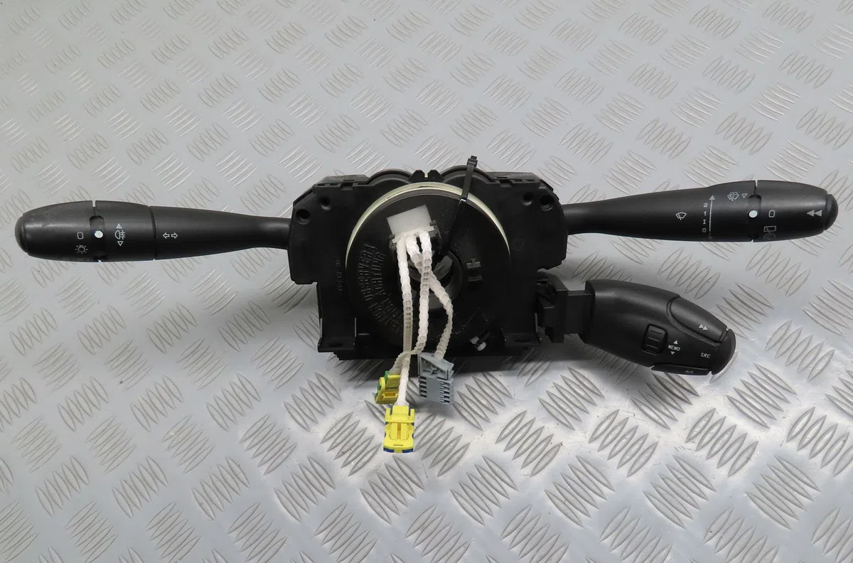 Bloc commodos Citroen C2 (JM_) 1.4 hdi (2003-2009) 3 portes occasion