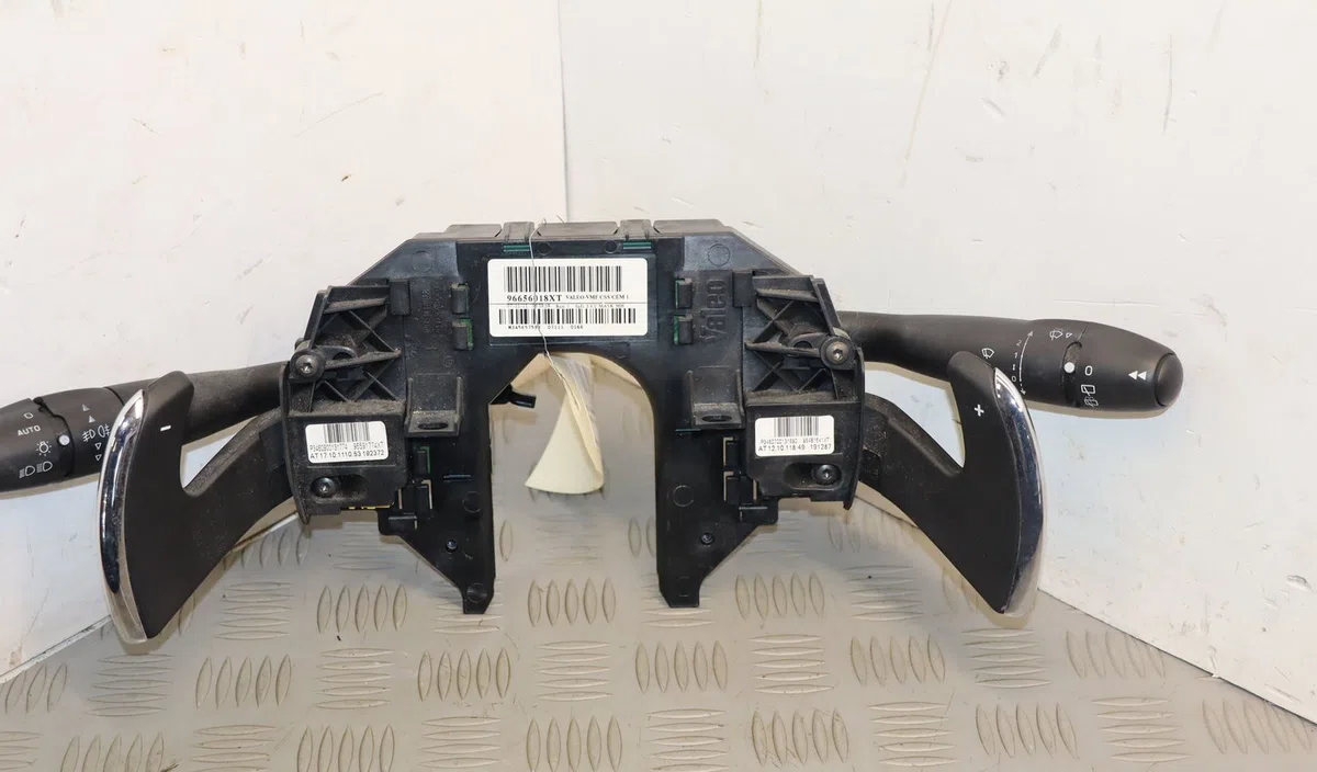 Bloc commodos Citroen C4 PICASSO I Monospace (UD_) 1.6 hdi 110 (2010-2013) 5 portes occasion