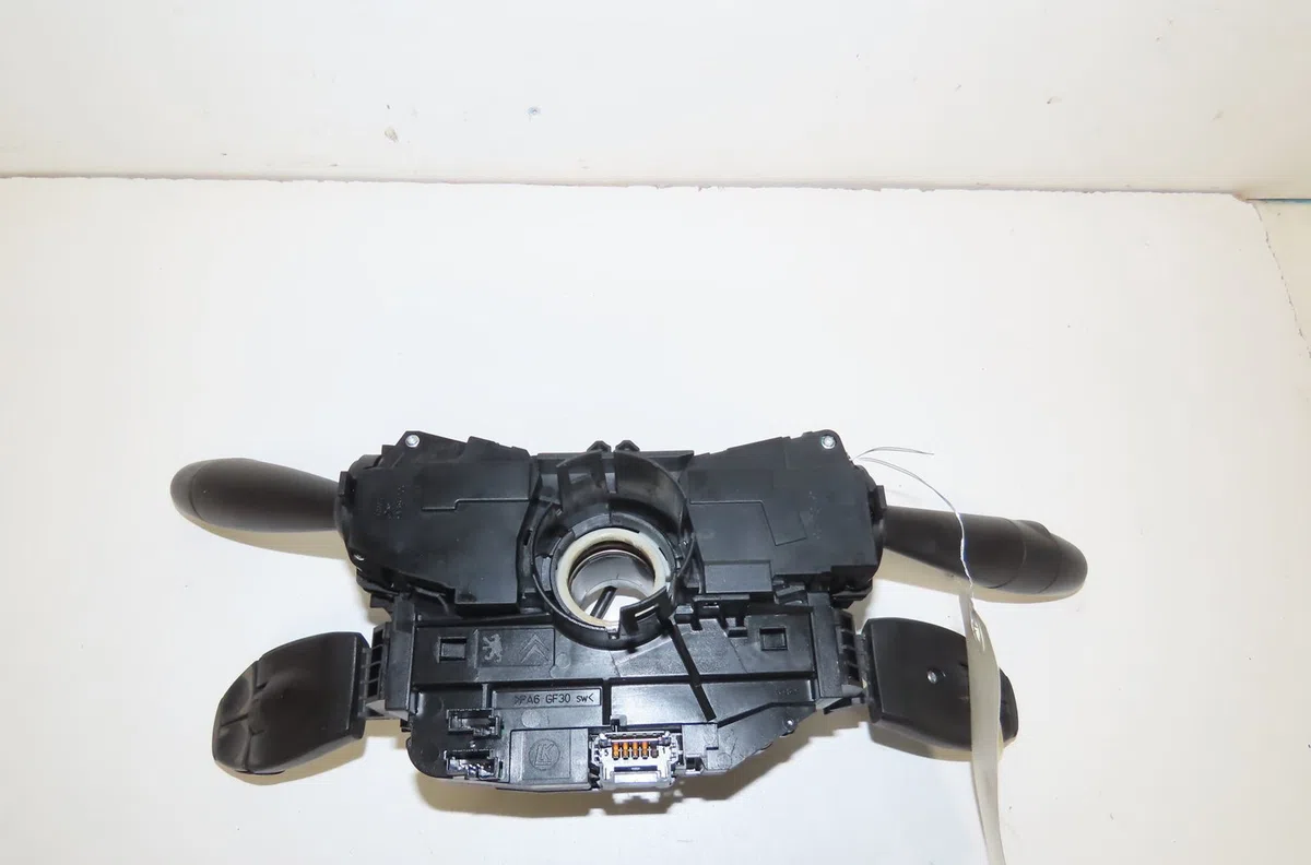 Bloc commodos Citroen DS3 (SA_) 1.6 hdi 90 (2009-2015) 3 portes occasion