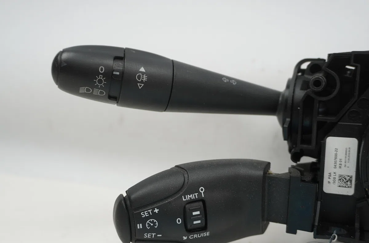 Bloc commodos Ds DS 3 (SA_) 1.2 vti 82 (2015-2019) occasion