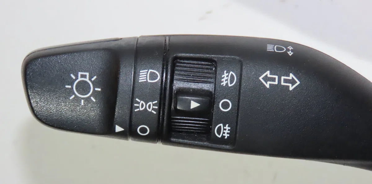 Bloc commodos Hyundai I20 II (GB, IB) 1.2 (2014) occasion