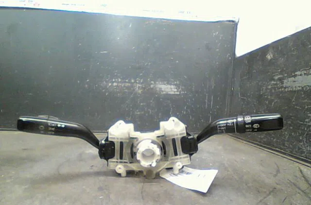 Bloc commodos Mazda MPV II (LW) 2.0 di (2002-2006) occasion