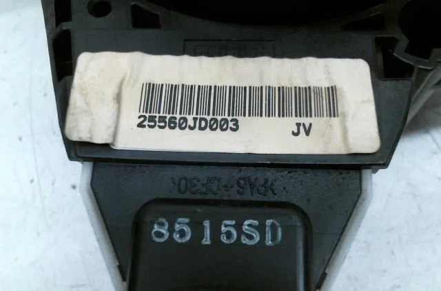Bloc commodos Nissan QASHQAI - QASHQAI 2 I (J10, NJ10, JJ10E) 2.0 dci traction intégrale (2007-2013) 5 portes occasion