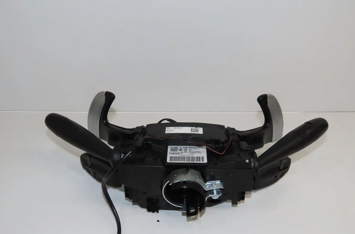 Bloc commodos Peugeot 3008 Monospace (0U_) 1.6 hdi (2009-2016) 5 portes occasion