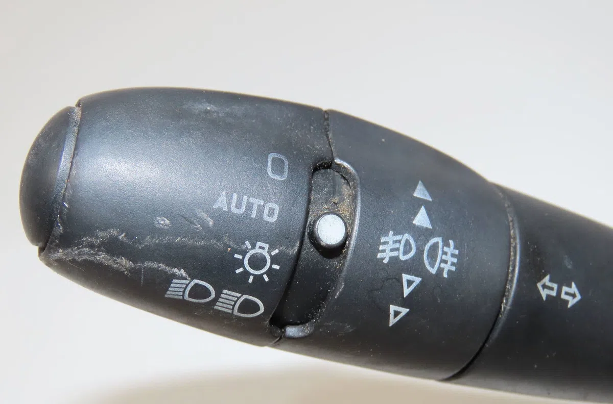 Bloc commodos Peugeot 307 CC (3B) 2.0 hdi 135 (2005-2009) occasion