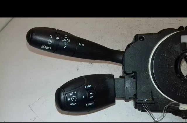 Bloc commodos Peugeot 307 SW (3H) 2.0 16v (2002-2005) occasion