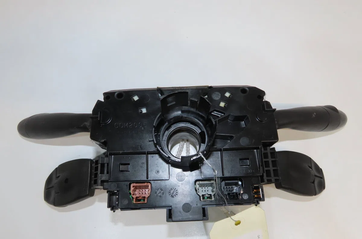 Bloc commodos Peugeot 308 I (4A_, 4C_) 2.0 hdi (2007-2014) 3 portes occasion