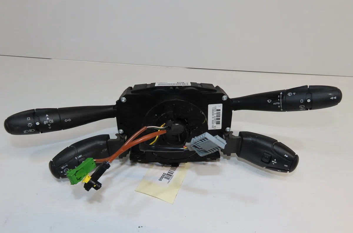 Bloc commodos Peugeot 407 SW (6E_) 2.0 hdi 135 (2004-2010) occasion