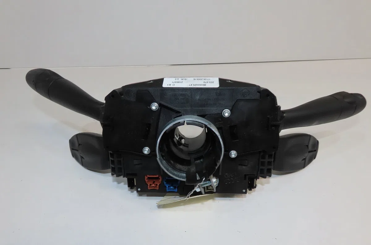 Bloc commodos Peugeot 407 SW (6E_) 2.0 hdi 135 (2004-2010) occasion