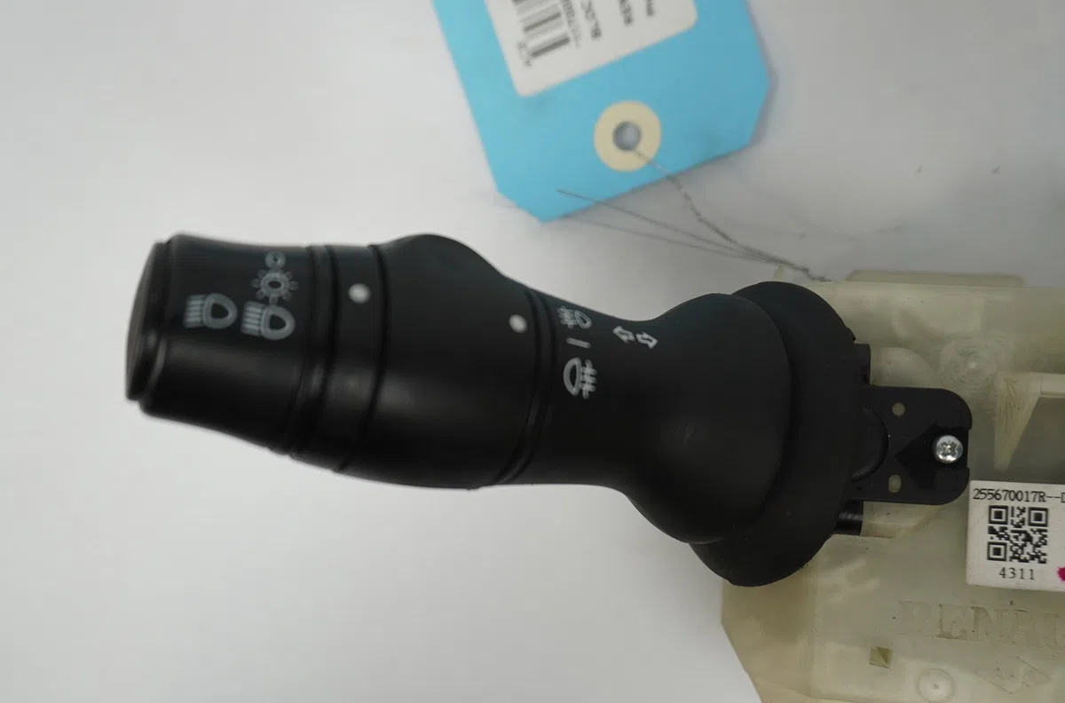 Bloc commodos Renault MEGANE III Grandtour (KZ0-1) 1.5 dci (kz09, kz0d, kz1g, kz29, kz14, kz1w, kz10, kz1f,... (2009) 5 
