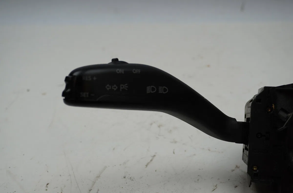 Bloc commodos Seat IBIZA III (6L1) 1.9 sdi (2002-2005) occasion
