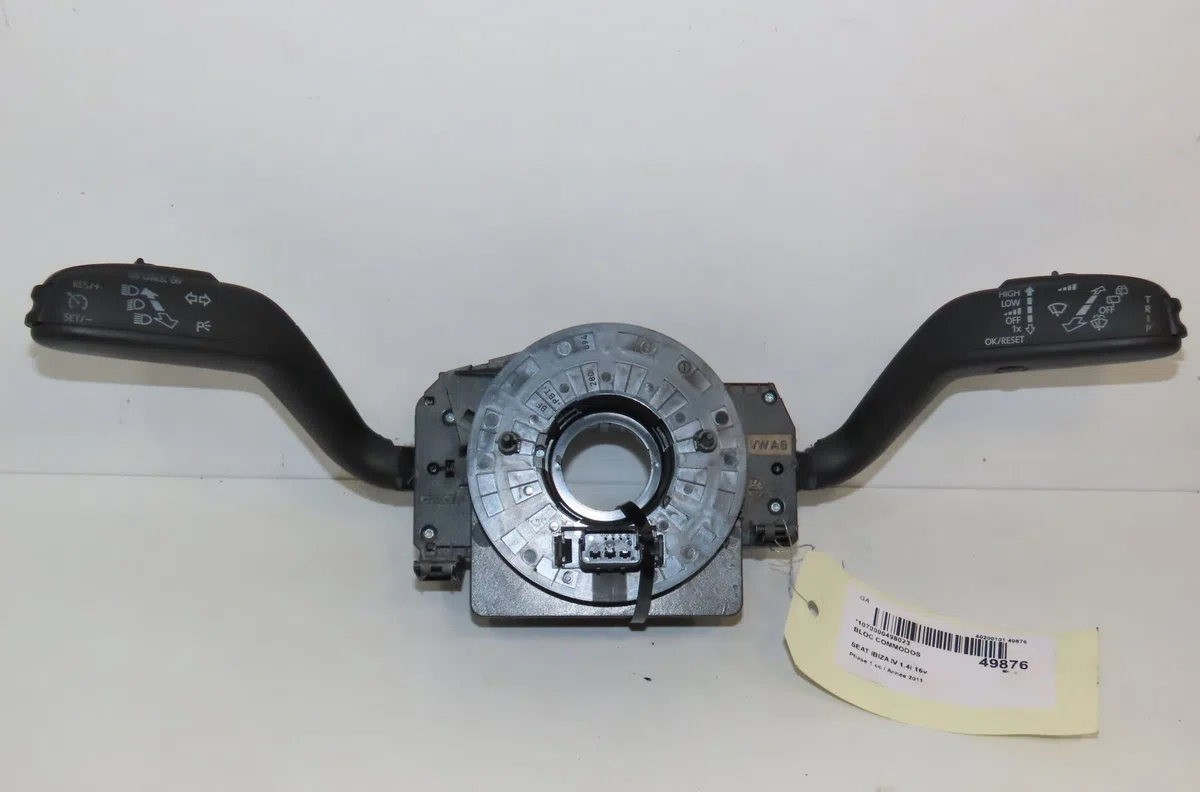 Bloc commodos Seat IBIZA IV (6J5, 6P1) 1.4 (2008-2015) occasion