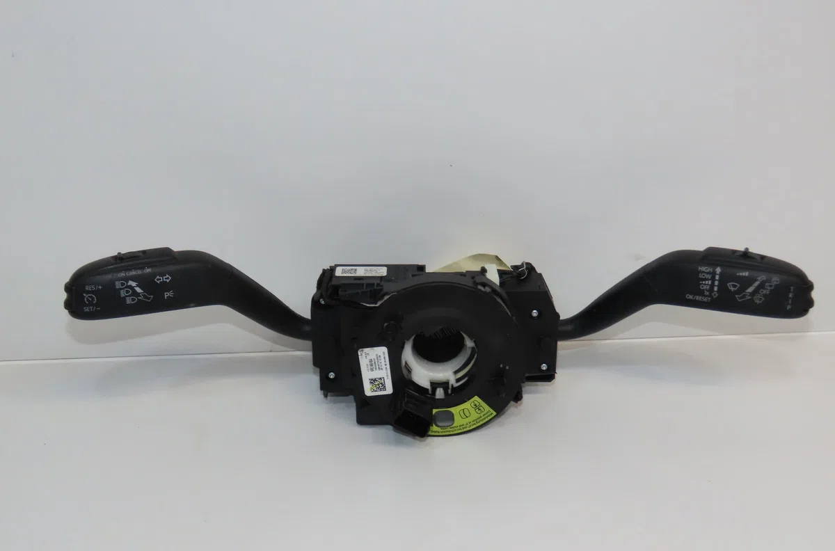 Bloc commodos Seat IBIZA IV (6J5, 6P1) 1.6 tdi (2009-2015) occasion