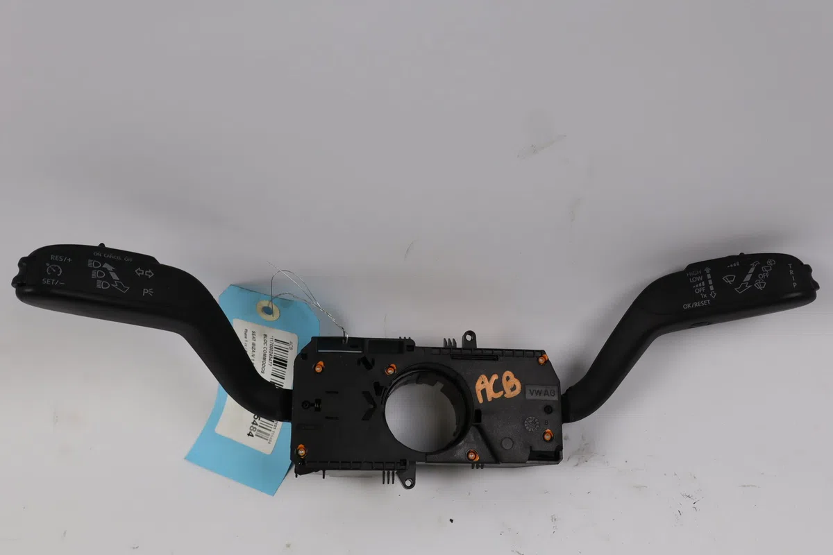 Bloc commodos Seat IBIZA IV (6J5, 6P1) 1.9 tdi (2008-2010) occasion