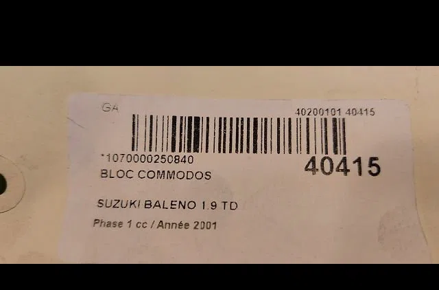 Bloc commodos SUZUKI BALENO 2001 occasion