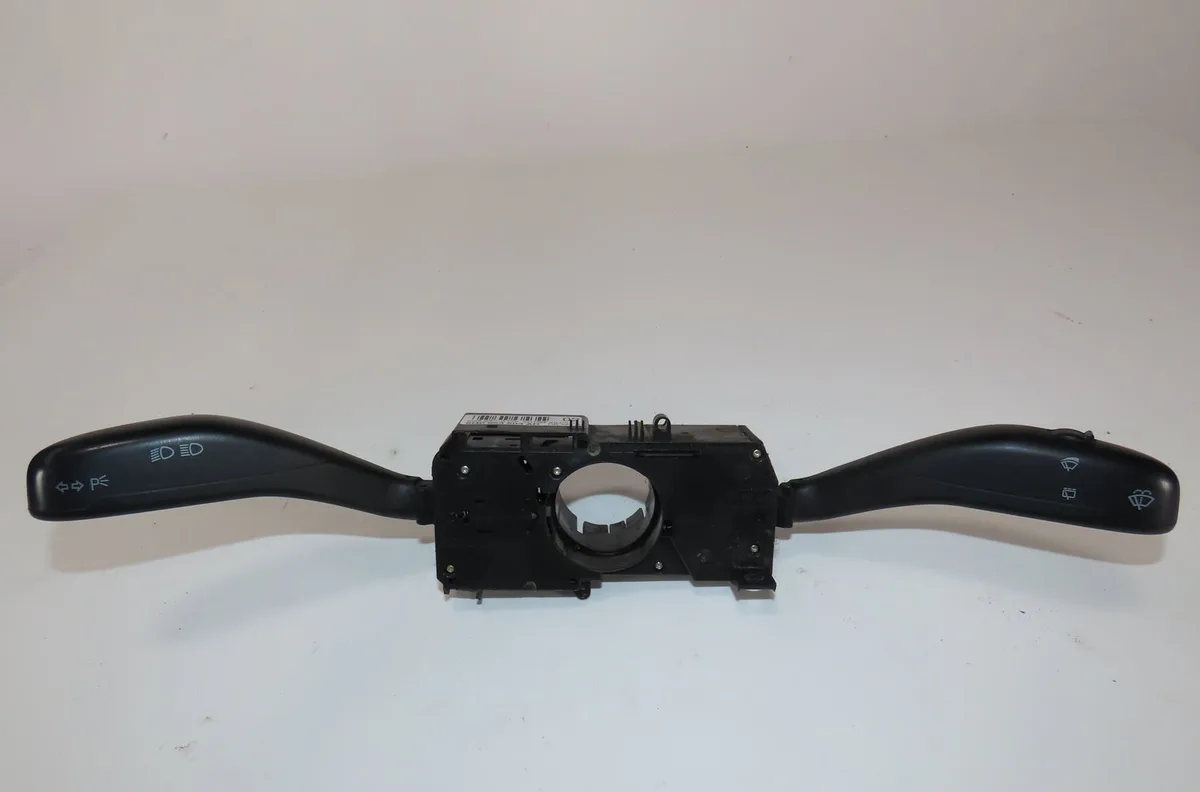 Bloc commodos Volkswagen POLO (9N_, 9A_) 1.2 12v (2001-2007) 5 portes occasion