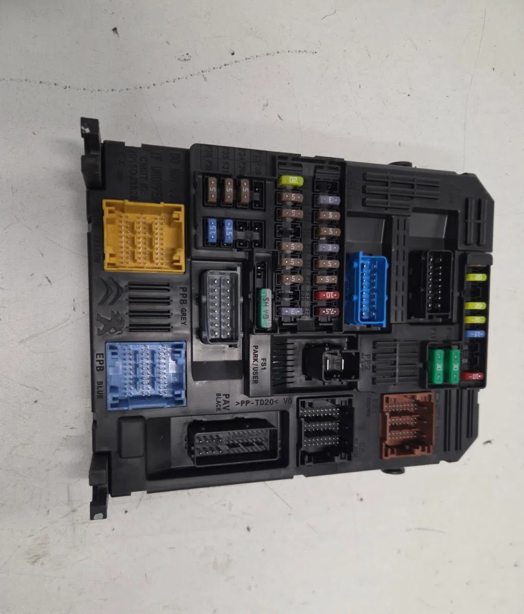 Bloc compteur  bsi CITROEN C3 3 PHASE 1 occasion