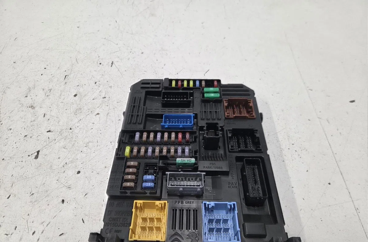 Bloc compteur  bsi CITROEN C3 3 PHASE 1 occasion