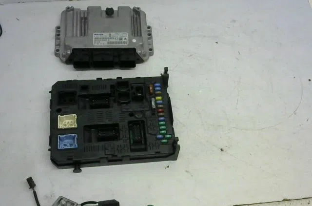 Bloc compteur bsi Citroën C4 PICASSO I Monospace (UD_) 1.6 hdi (2007-2013) 5 portes occasion