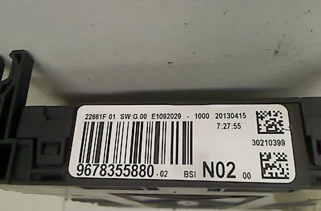 Bloc compteur  bsi Peugeot 208 I (CA_, CC_) 1.2 vti 82 (2012) occasion