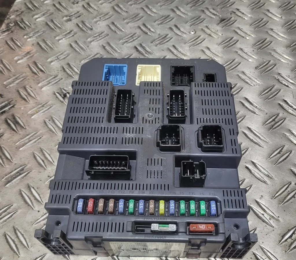 Bloc compteur bsi Peugeot EXPERT Camionnette (VF3A_, VF3U_, VF3X_) 1.6 hdi 90 16v (2007) occasion