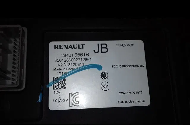 Bloc compteur  bsi Renault CLIO V (B7_) 1.3 tce 130 (b7mf) (2019) occasion