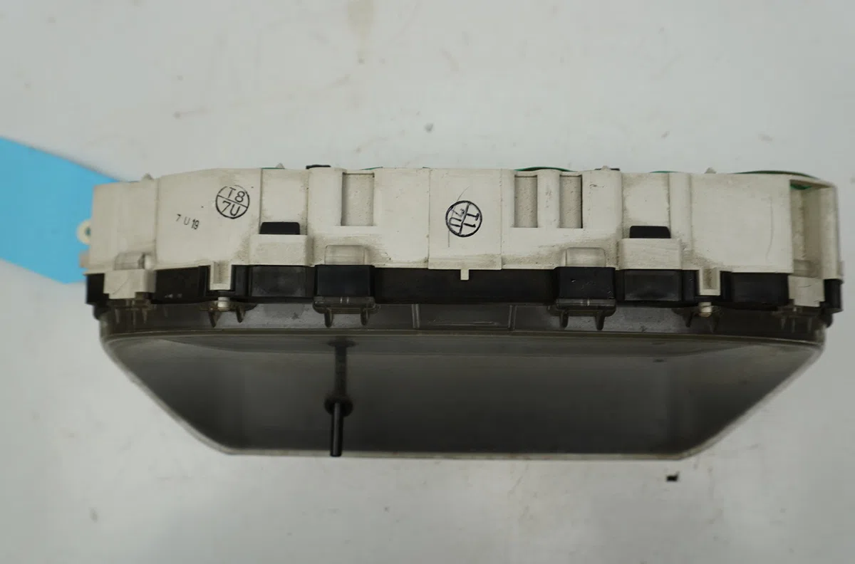 Bloc compteurs Daihatsu SIRION (M1) 1.0 i 4wd (1999-2000) occasion