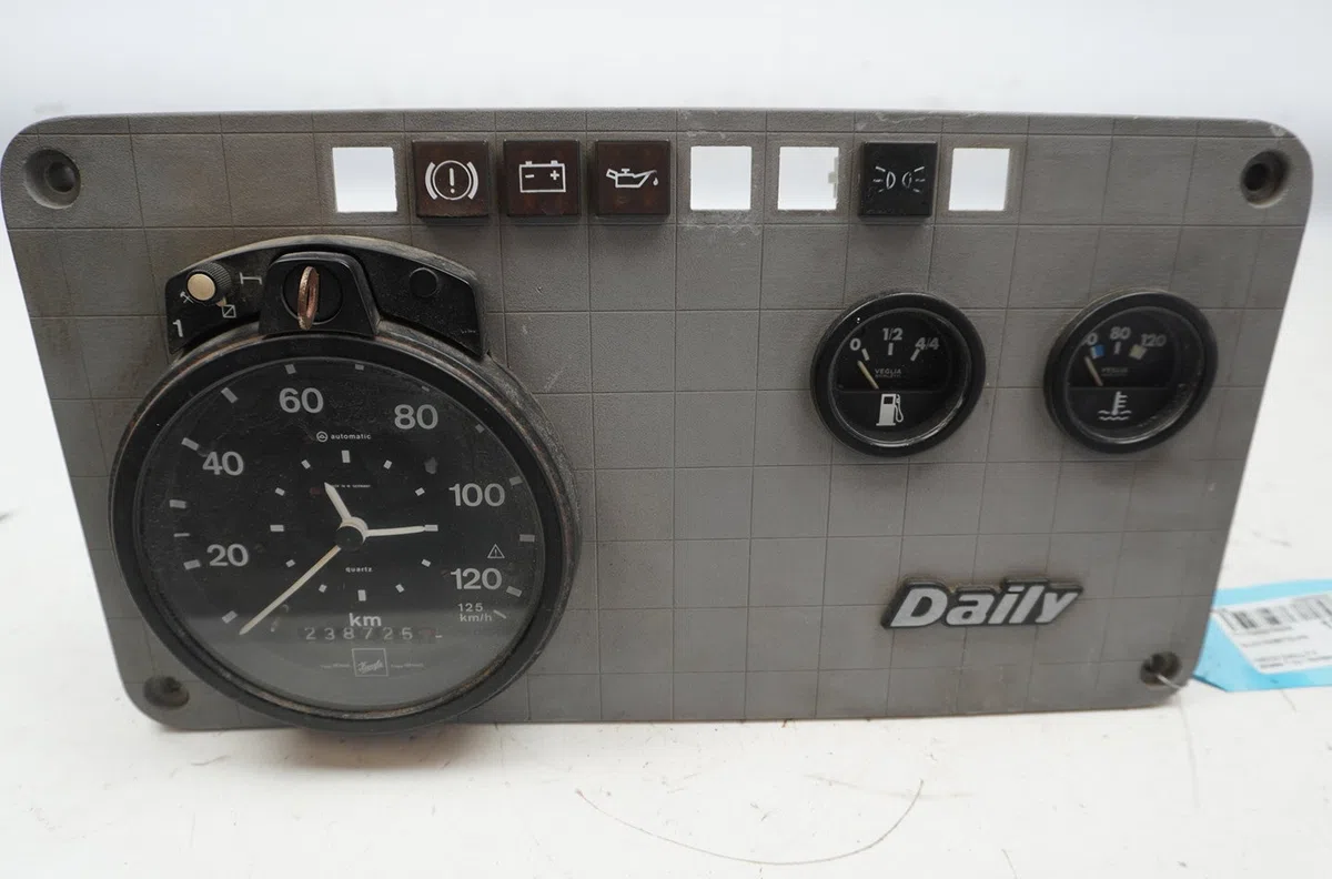 Bloc compteurs IVECO DAILLY II  35-8.1 2.5D occasion