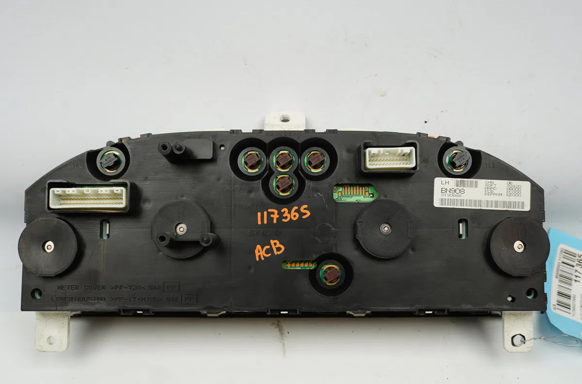 Bloc compteurs Nissan ALMERA II Hatchback (N16) 1.8 (2000-2002) occasion