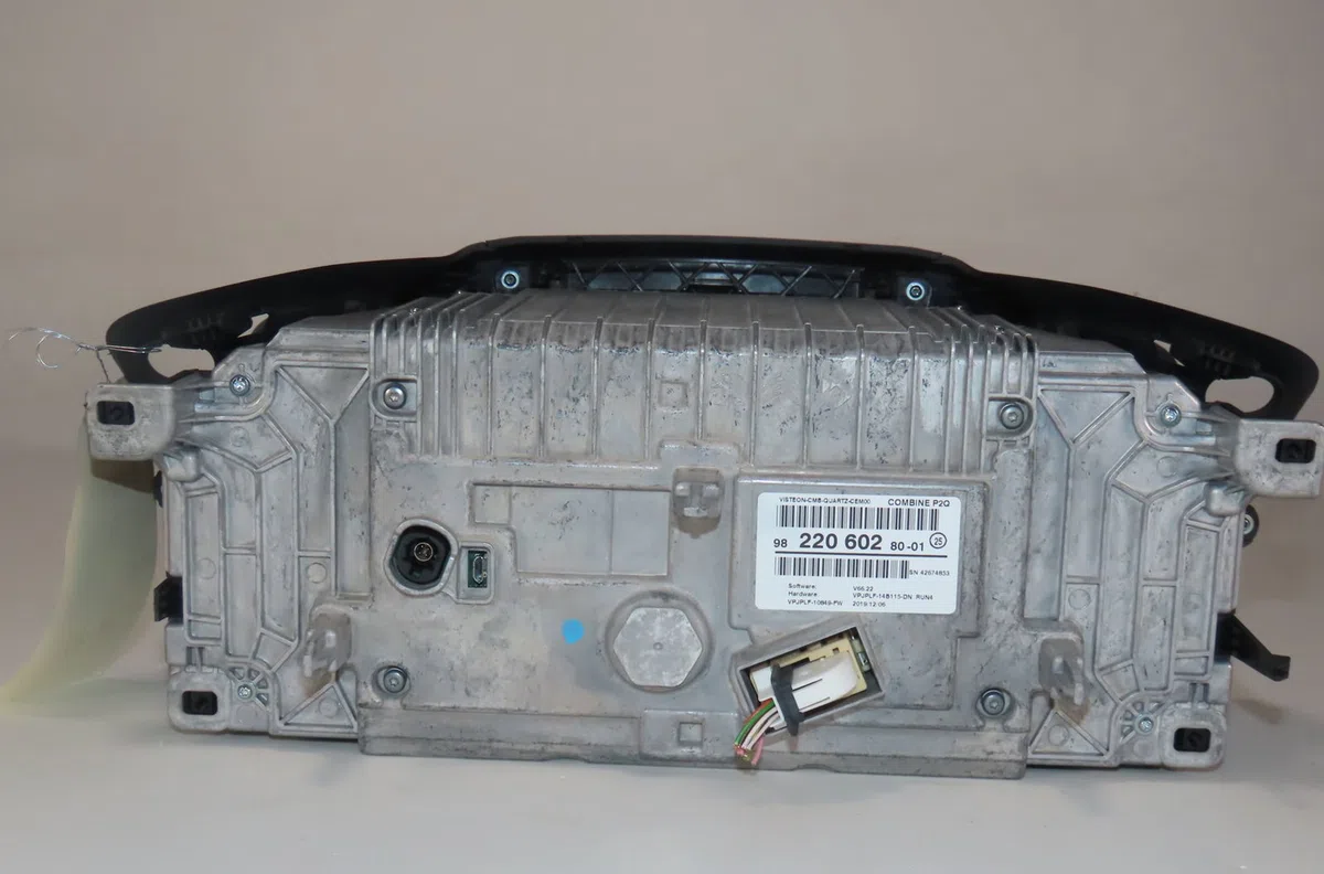 Bloc compteurs Peugeot 2008 II (UD_, US_, UY_, UK_) 1.2 puretech 130 (2019) occasion